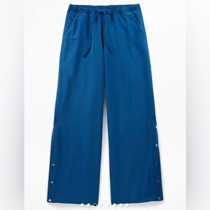 NWT Athleta MVP Snap Pants in Maritime Size Small